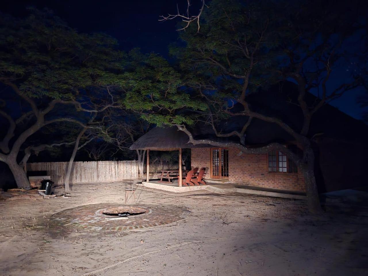 Kigeni Safari Lodge & Spa ヴァールウォーター エクステリア 写真